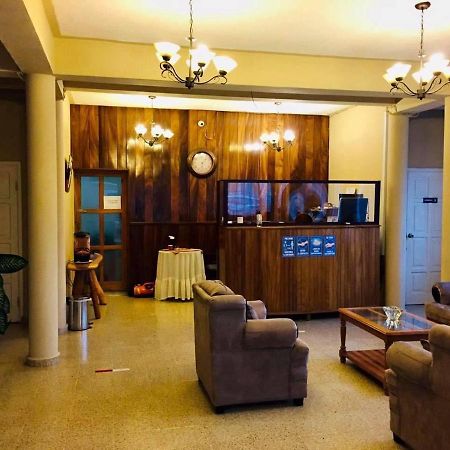 Hotel Las Margaritas La Esperanza Екстериор снимка
