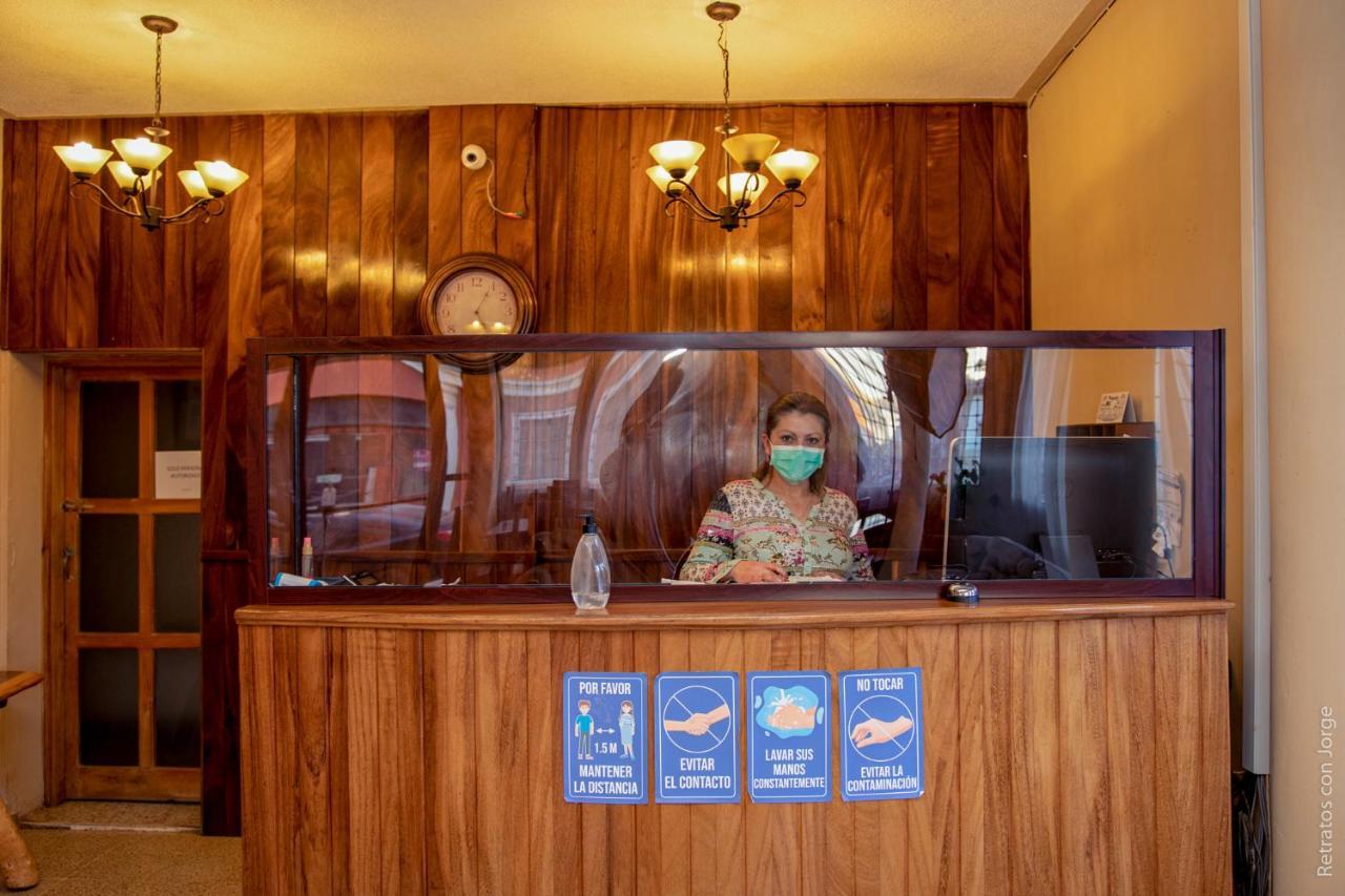 Hotel Las Margaritas La Esperanza Екстериор снимка