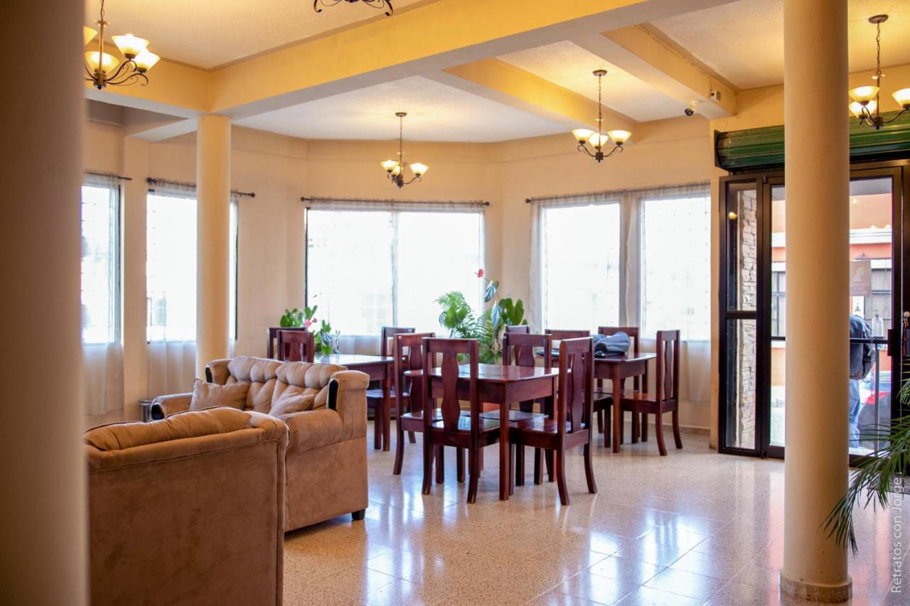 Hotel Las Margaritas La Esperanza Екстериор снимка