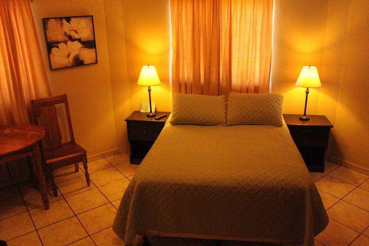 Hotel Las Margaritas La Esperanza Екстериор снимка