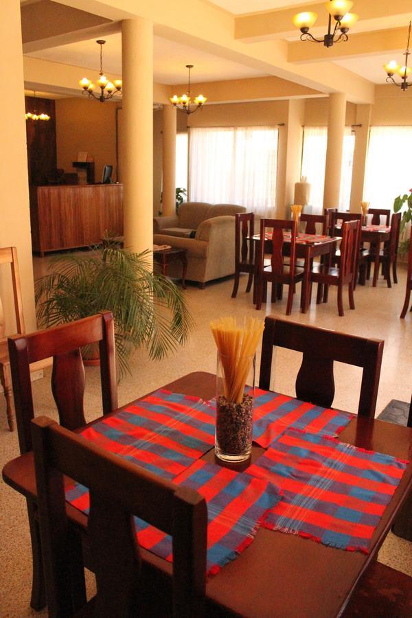 Hotel Las Margaritas La Esperanza Екстериор снимка