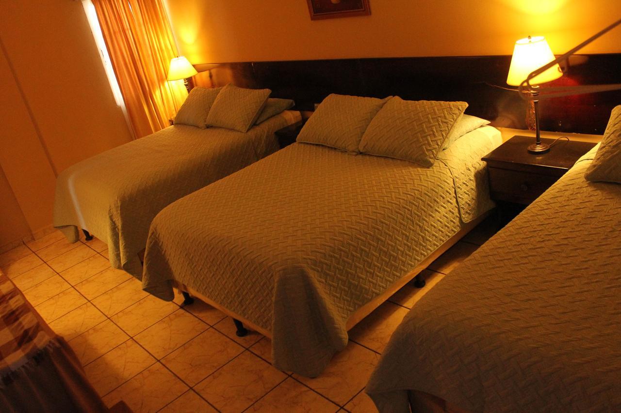 Hotel Las Margaritas La Esperanza Екстериор снимка