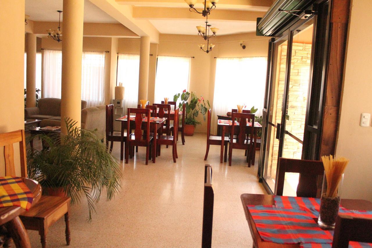 Hotel Las Margaritas La Esperanza Екстериор снимка